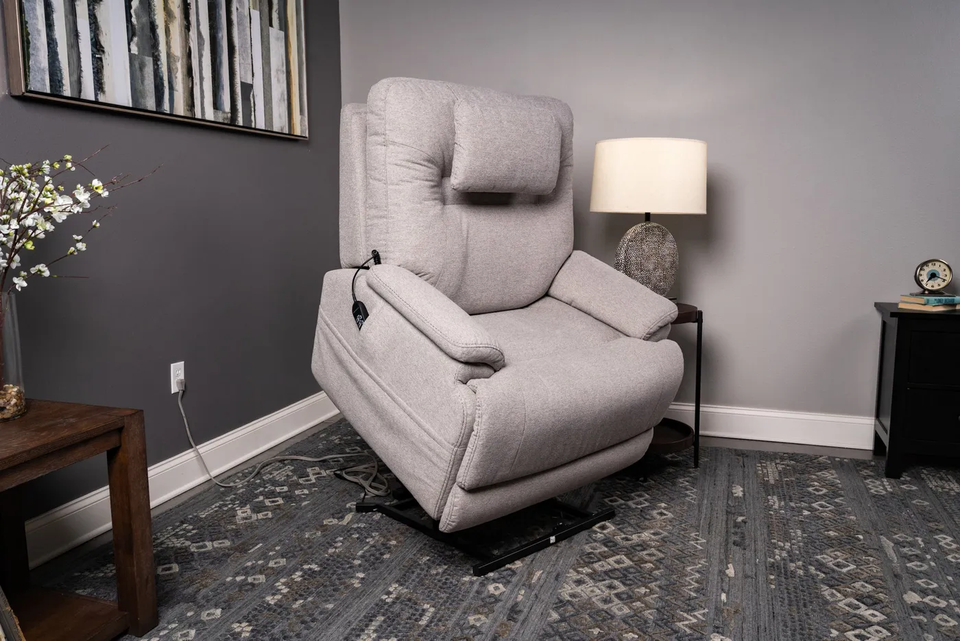 Model 2+ Power Lift Sleep Recliner, photo 2