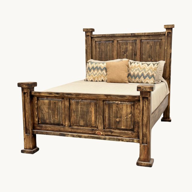 Laredo Rustic Oasis Queen Bed